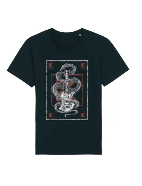 Tricou negru cu o ilustrație în alb și gri, cu un șarpe încolăcit în jurul unei chitare, într-un cadru dreptunghiular
