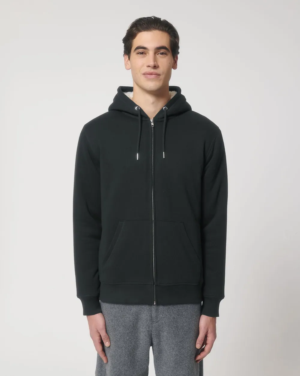 Hanorac cu fermoar Hygger Sherpa Stanley/Stella — culoarea Negru, purtat de model, față