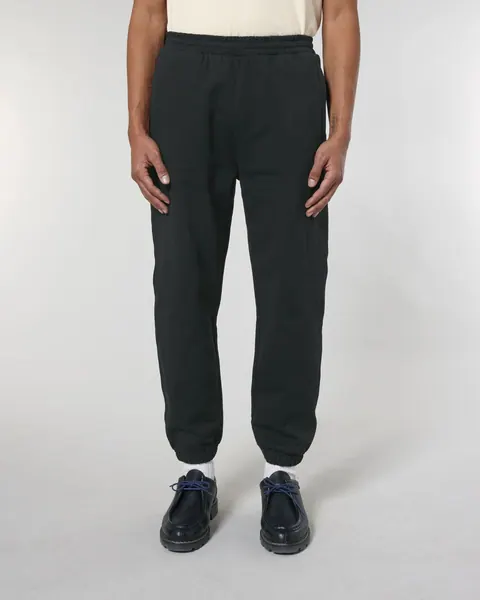 Pantaloni Jammer Dry Stanley/Stella personalizați — culoarea Negru, purtat de model, față