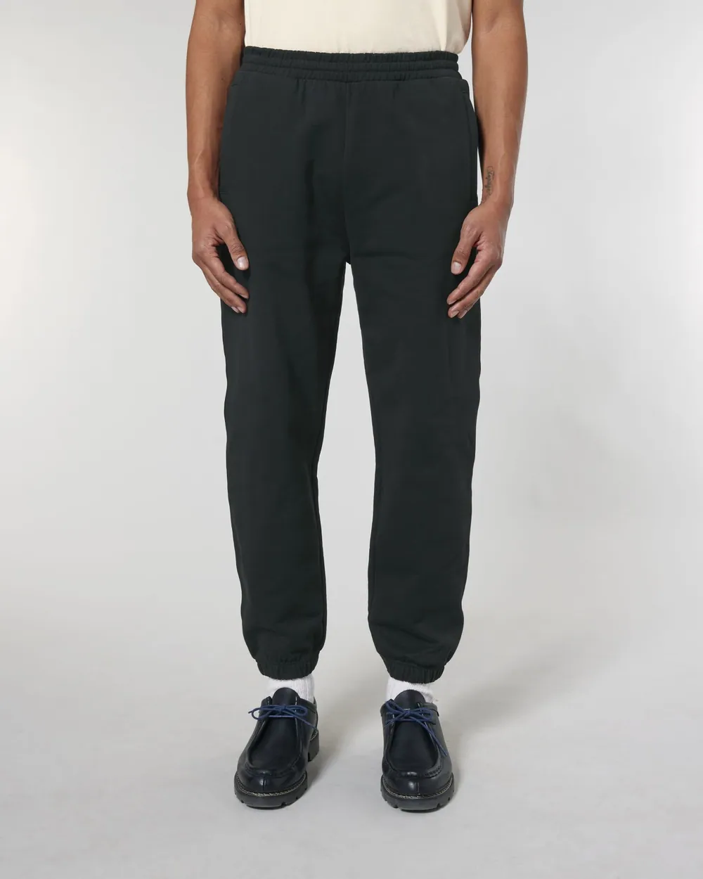 Pantaloni Jammer Dry Stanley/Stella personalizați — culoarea Negru, purtat de model, față