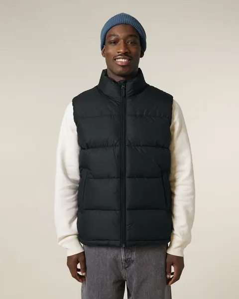 Vestă matlasată Puffer Gilet Stanley/Stella — culoarea Negru, purtat de model, față
