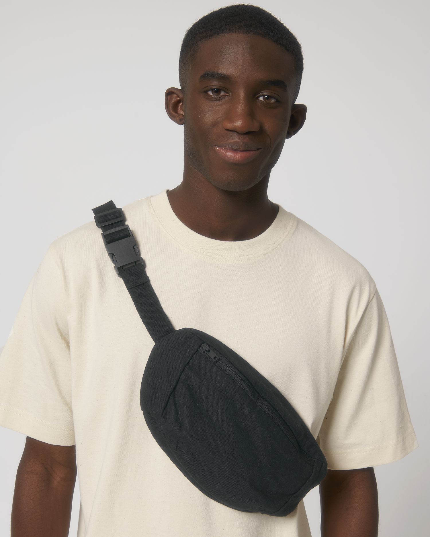 Black C002