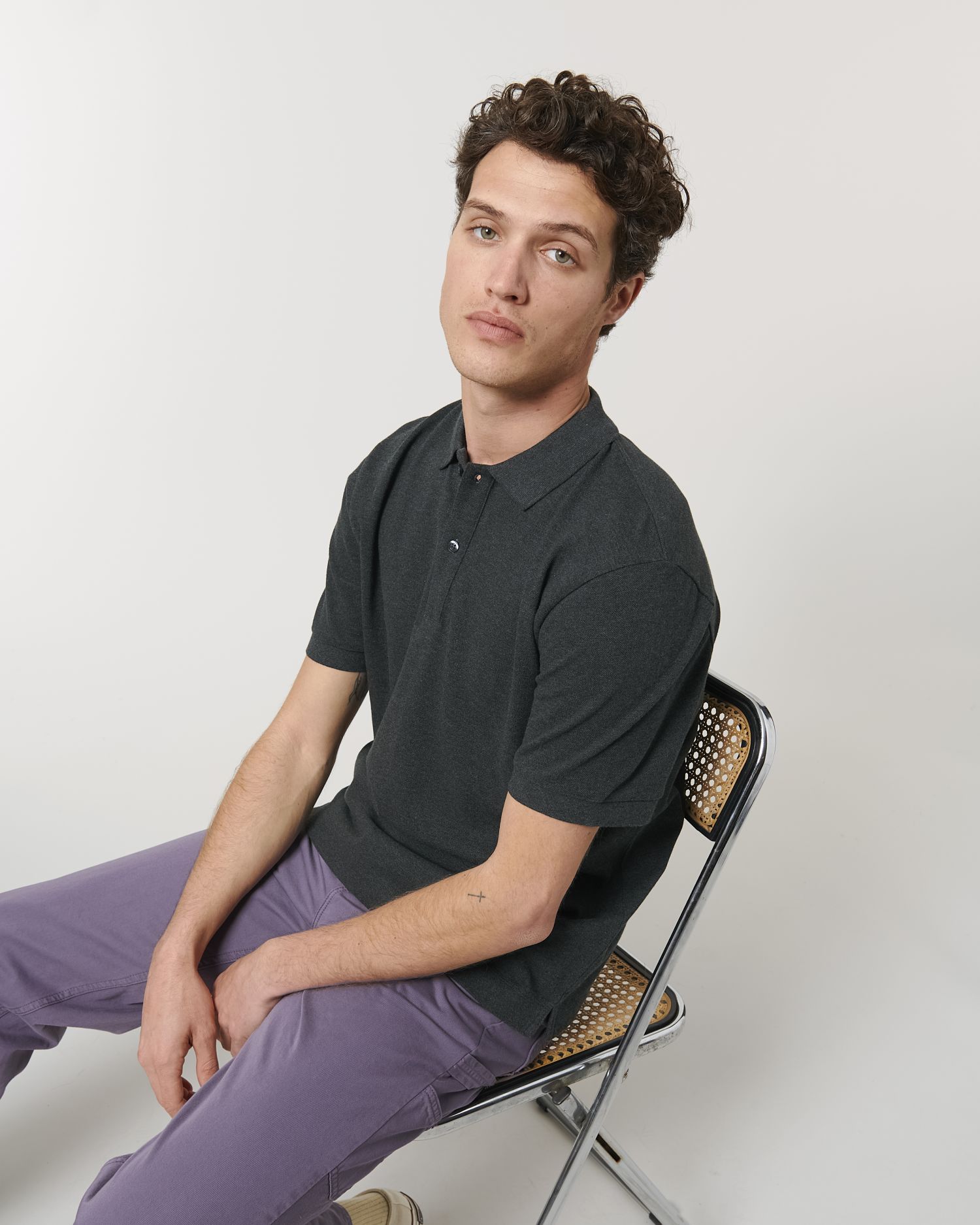 Dark Heather Grey C651
