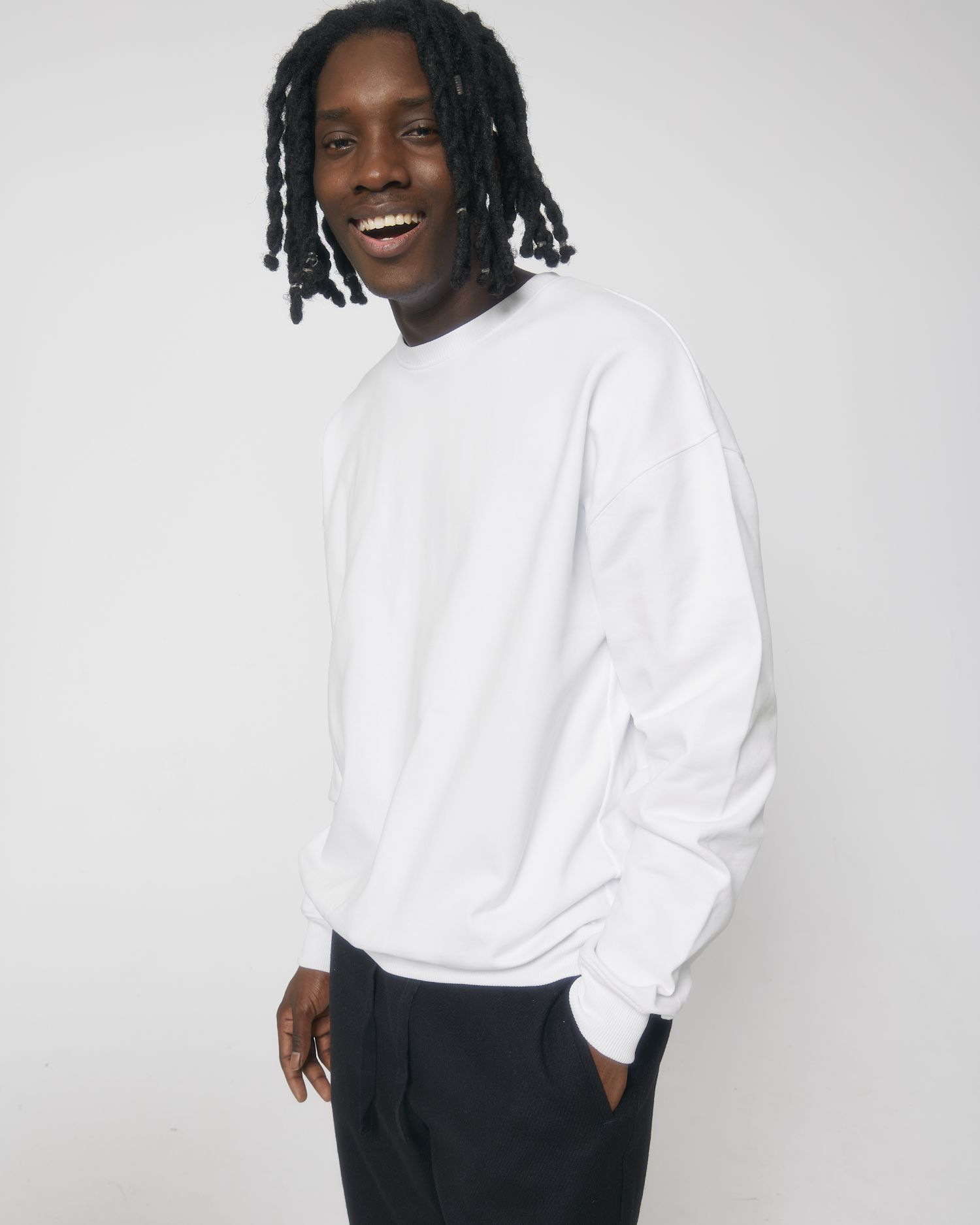 White C001
