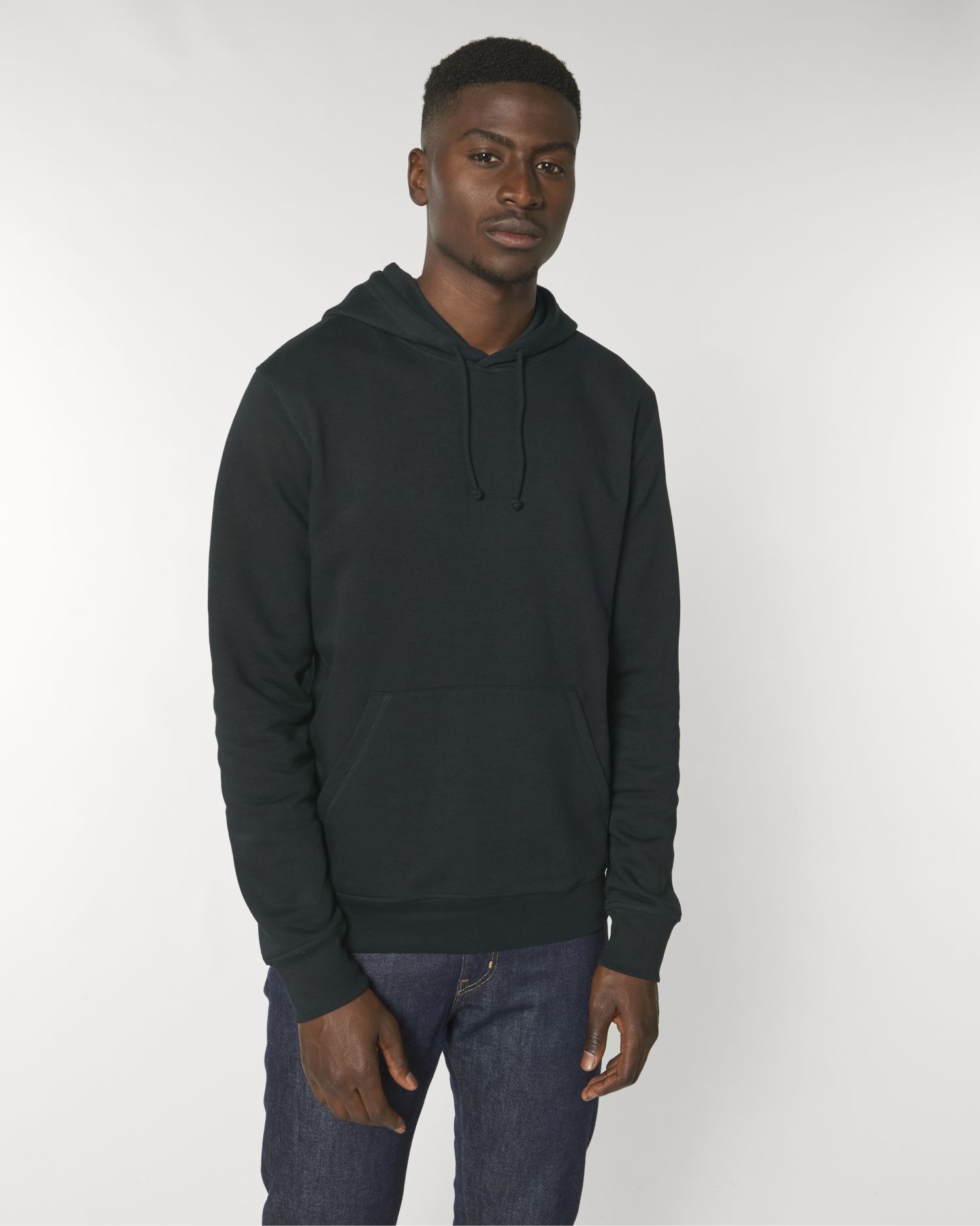 Black C002
