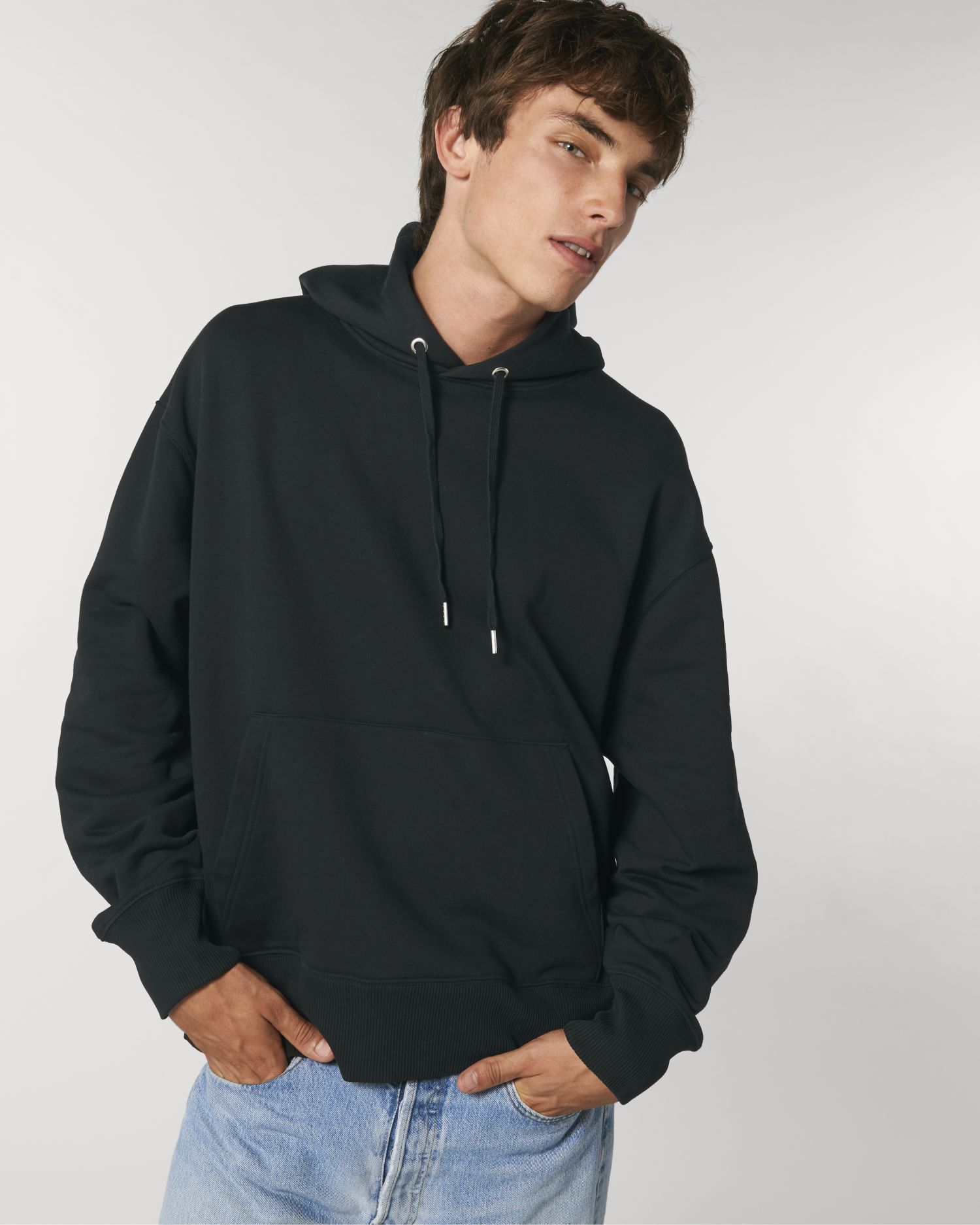 Black C002