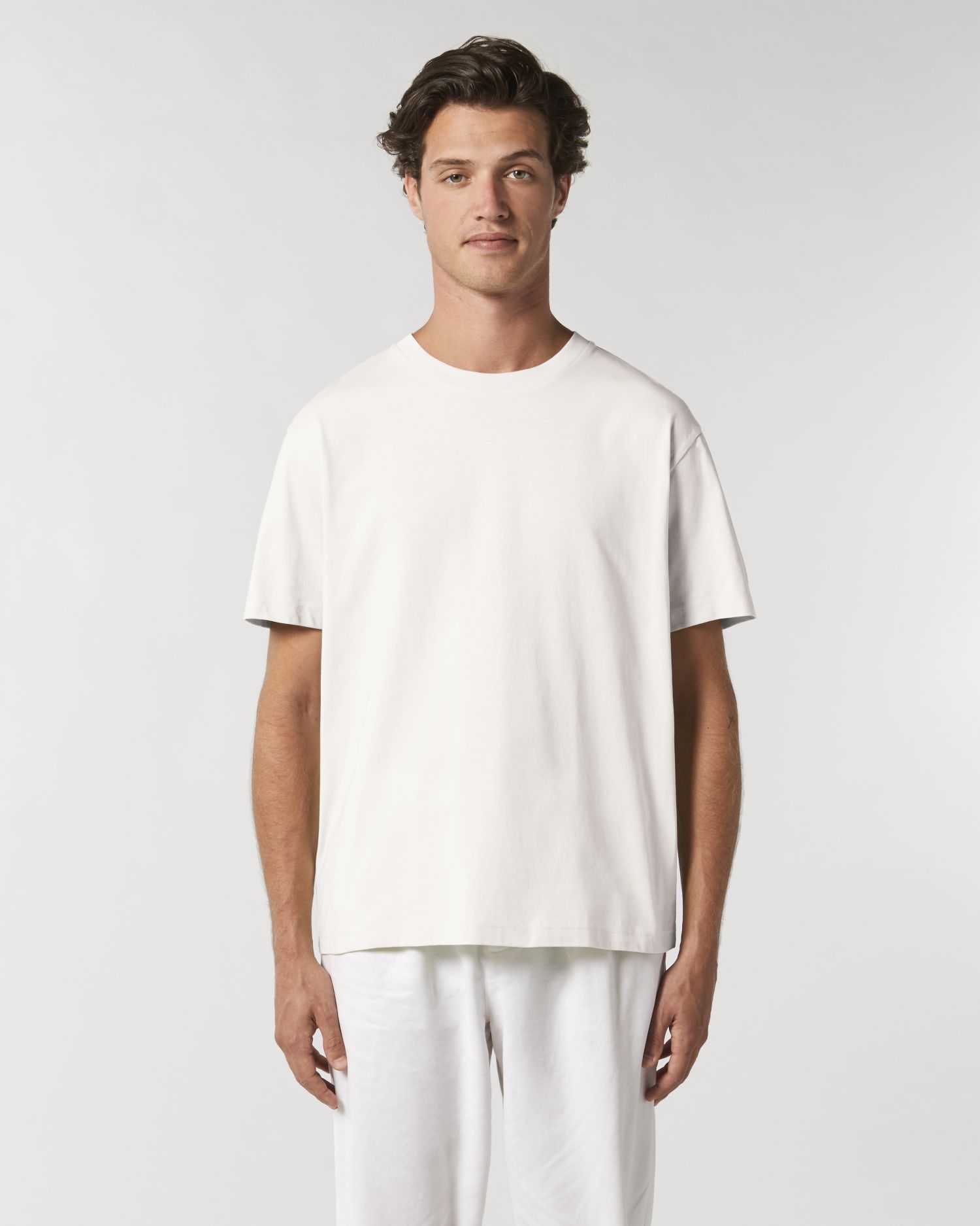 Off White C018