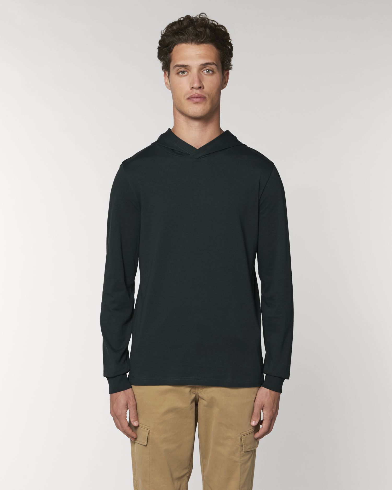 Black C002
