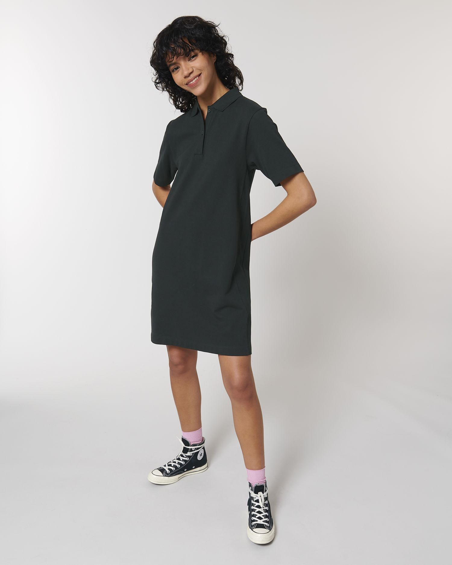 Black C002