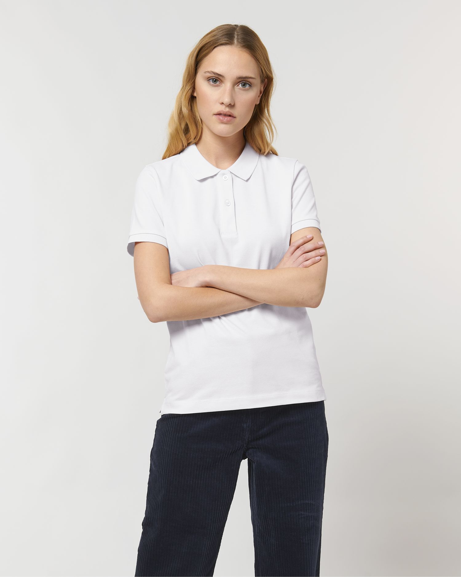 White C001