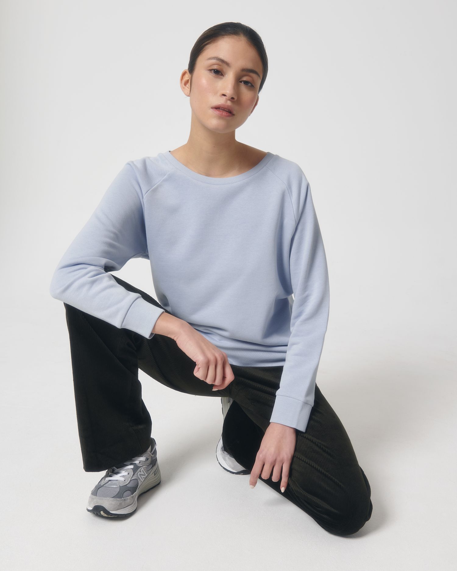Serene Blue C057