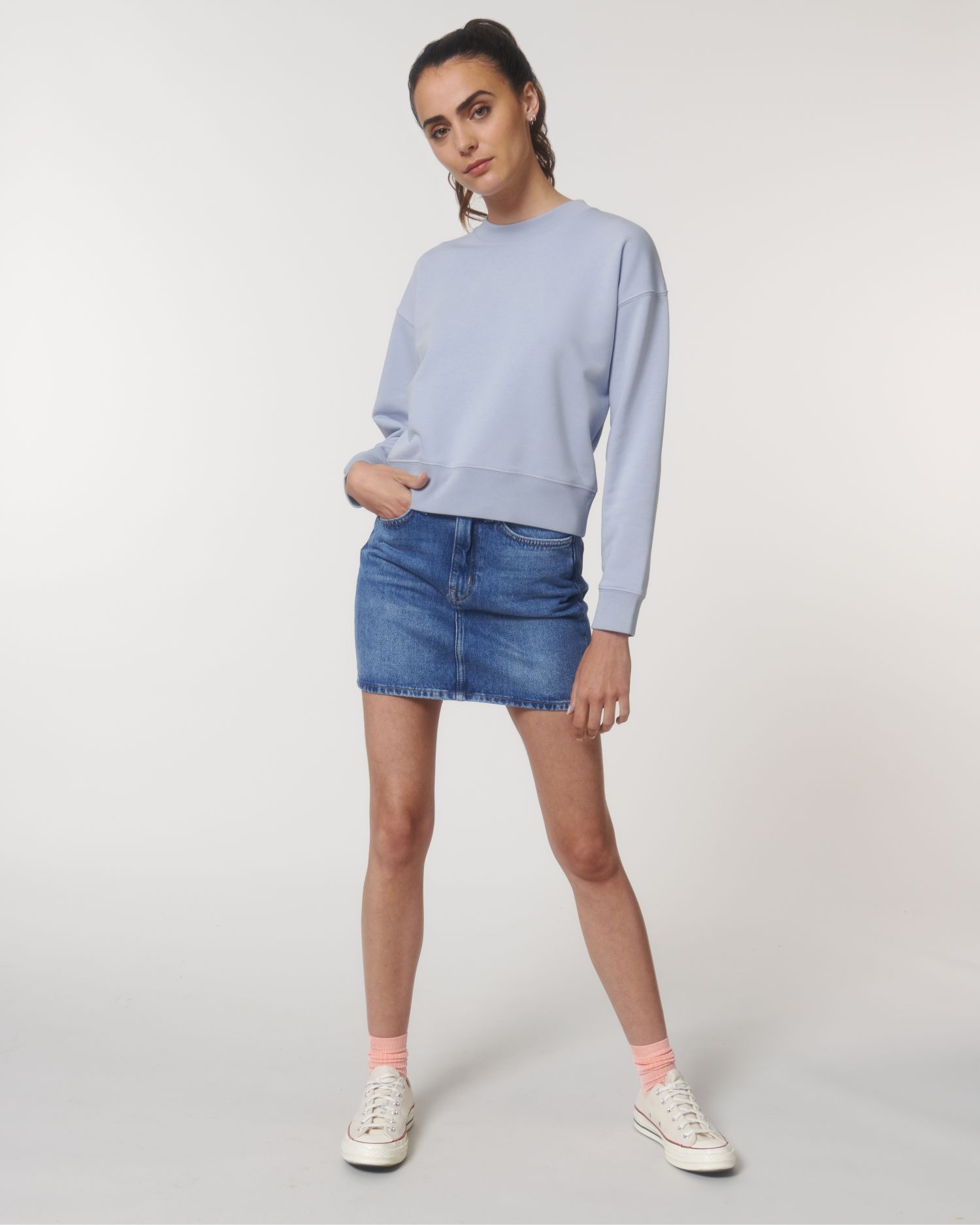 Serene Blue C057